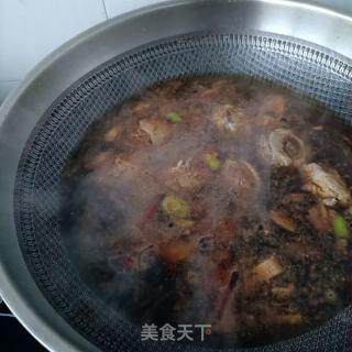芋头炖鹅腿的做法步骤：15