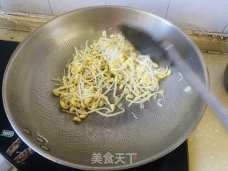 黄豆芽炒油菜的做法步骤：2