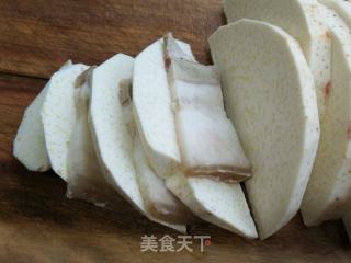五花肉香芋煲的做法步骤：5