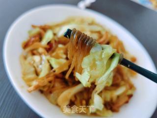 不坨不沾锅的包菜炒粉条，超级简单下饭的做法步骤：6