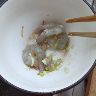 土豆虾仁软饼的做法步骤：9