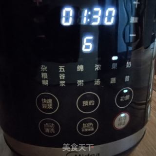 荸荠香蕉银耳羹的做法步骤：6