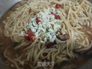 腊肉豆角焖面的做法步骤：8