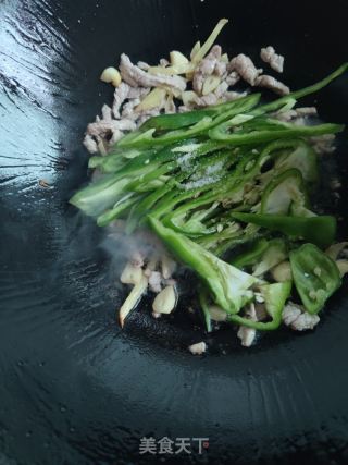 肉炒香干的做法步骤：6
