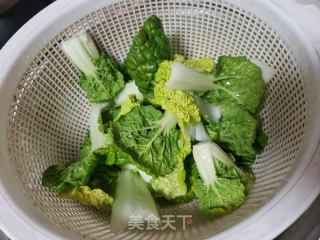 黄心菜炒白萝卜丝的做法步骤：2