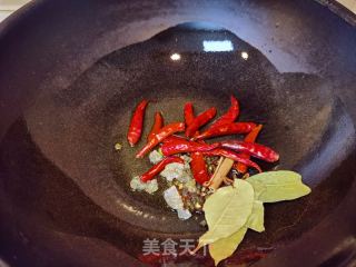 麻辣龙虾尾的做法步骤：4