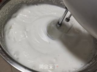 十寸葡萄干蔓越莓戚风蛋糕的做法步骤：16