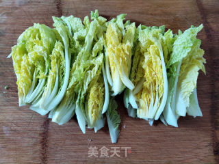 上汤娃娃菜的做法步骤：1