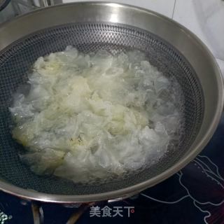 山楂糕拌银耳的做法步骤：4