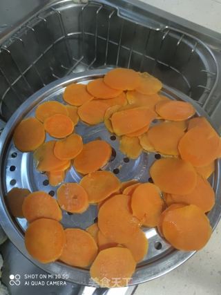 拉丝红薯芝士饼的做法步骤：1