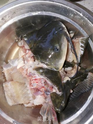 麻辣清江鱼的做法步骤：2