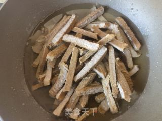 麻辣牛肉干的做法步骤：16