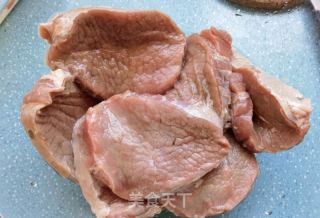 麻辣牛肉干的做法步骤：1