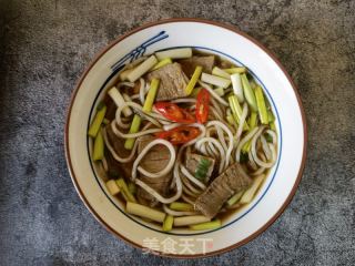 牛肉汤土豆粉的做法步骤：9