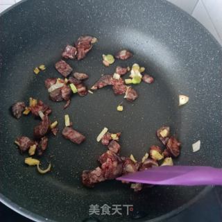 “腊味”煎辣肠芋头糕的做法步骤：11