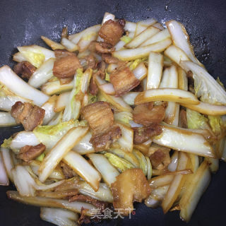 五花肉炒白菜的做法步骤：6
