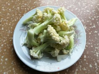 花菜炒回锅肉的做法步骤：4