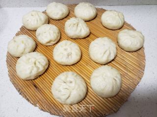白萝卜油炸豆腐馅包子的做法步骤：13
