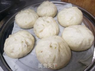 白萝卜油炸豆腐馅包子的做法步骤：12