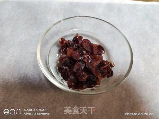 蔓越莓蛋糕卷的做法步骤：1