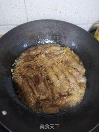 金针菇肥牛卷的做法步骤：7