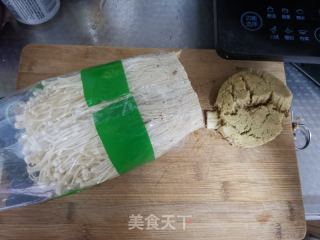 金针菇肥牛卷的做法步骤：2