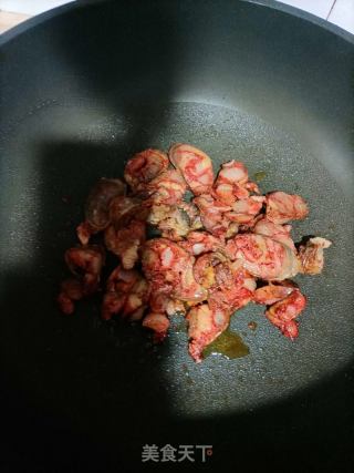 儿菜炒腊肠的做法步骤：2