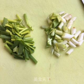 西红柿炒鸡蛋的做法步骤：3