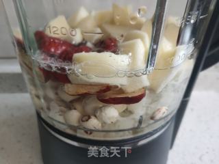 红枣银耳莲子羹的做法步骤：8