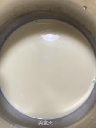 超简单的焦糖布丁的做法步骤：1