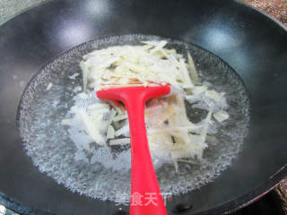 冬笋炒河虾的做法步骤：4