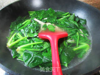 千张炒菠菜的做法步骤：4