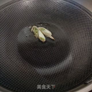 “腊味”辣肠大虾炒芸豆的做法步骤：9