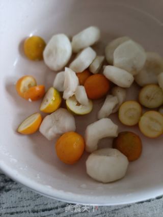 桂花荸荠金桔糖水的做法步骤：6