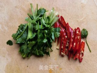 白菜叶拌海参的做法步骤：3