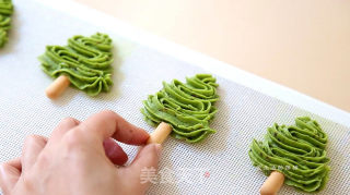 加州葡萄干圣诞树曲奇的做法步骤：5
