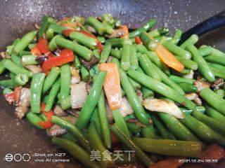 五花肉炒四季豆的做法步骤：8