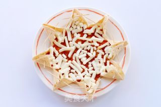海鲜圣诞星星披萨pizza的做法步骤：6