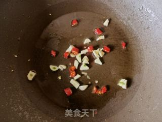 黑胡椒酱炒牛肉卷的做法步骤：4