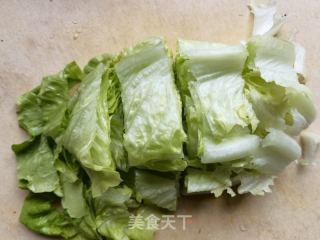 生菜芯拌海参的做法步骤：1