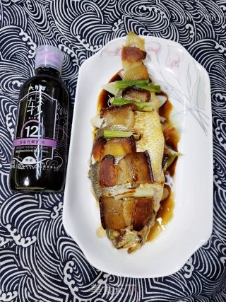 腊肉蒸黄鱼的做法步骤：7