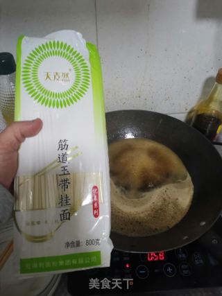 豆角烧肉面的做法步骤：9