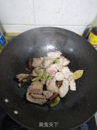 豆角烧肉面的做法步骤：4