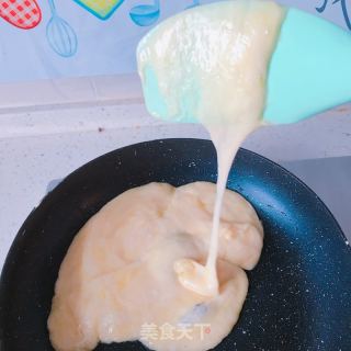 草莓味雪花酥的做法步骤：4