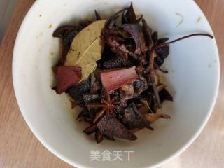 排骨烧白萝卜的做法步骤：7