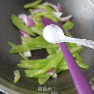 莴苣炒鹿心的做法步骤：11