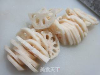酱肉蒸莲藕的做法步骤：3