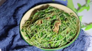 油堆炒黑豆芽的做法步骤：7