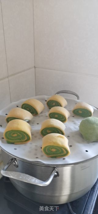 双色小馒头的做法步骤：1