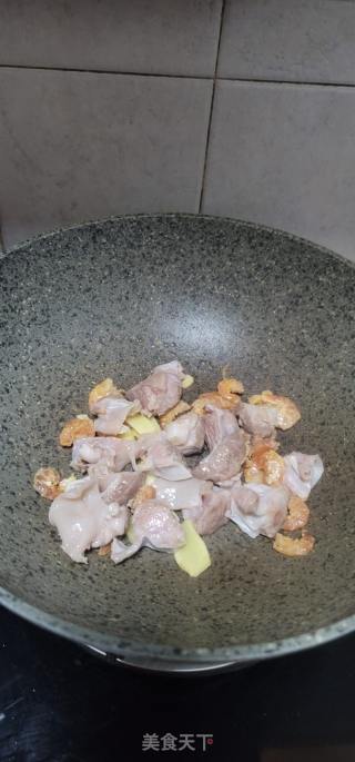护心肉炖白萝卜的做法步骤：5